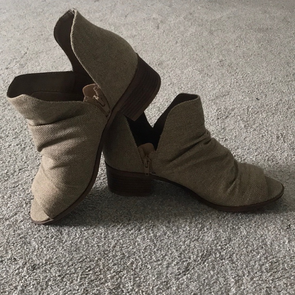 Open Toed Women’s Booties